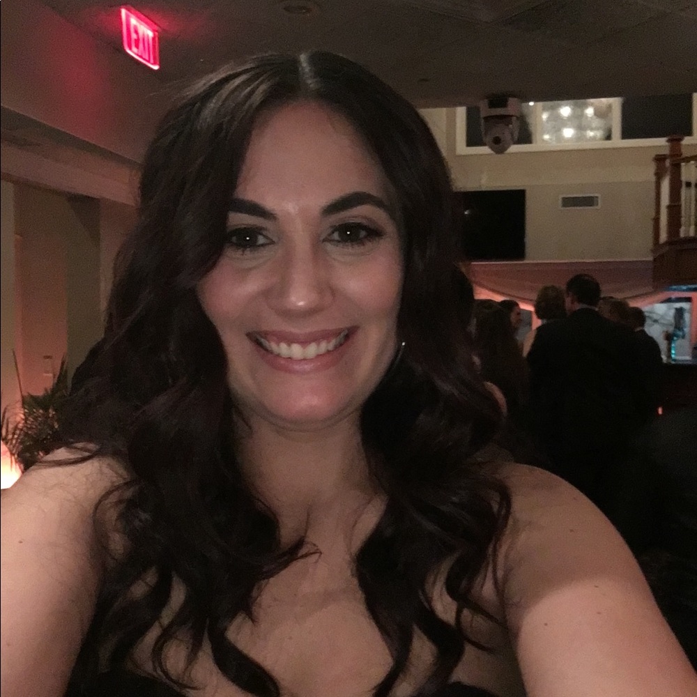 Meet your Posher, Alyssa